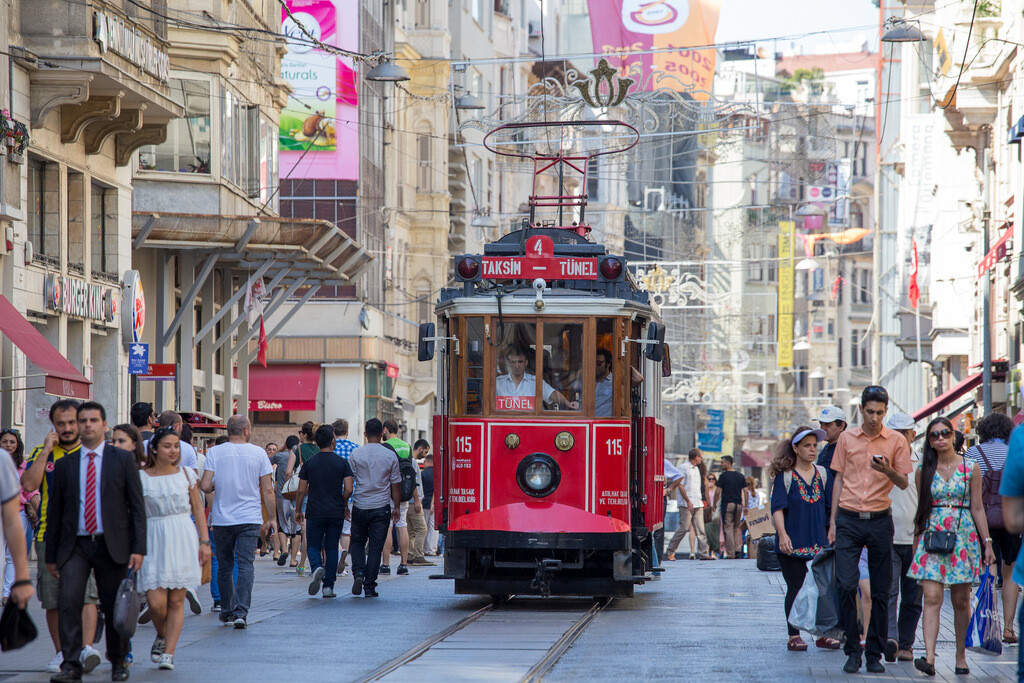 Beyoglu Walking Tour in Istanbul